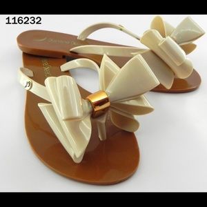 Beautiful flip flops all brand new